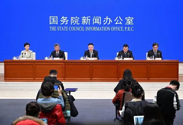 國新辦舉行推動住房和城鄉(xiāng)建設高質量發(fā)展發(fā)布會中關于在落實碳達峰